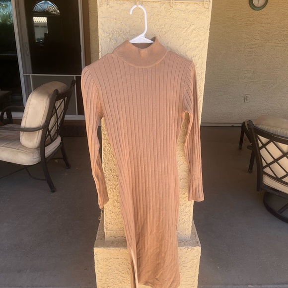 Almost Famous Sweater Dress S - Picture 1 of 4